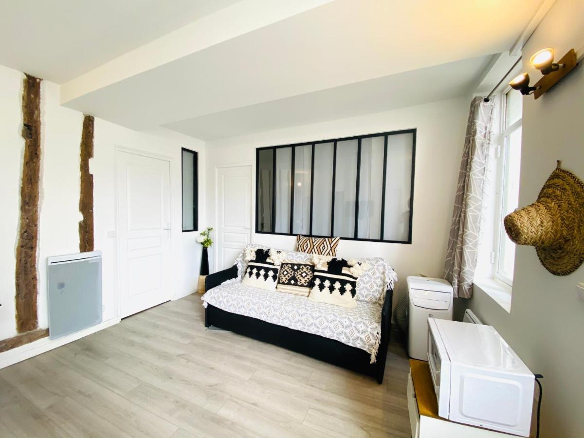 Beauty Saint Paul Appartement Parijs Buitenkant foto